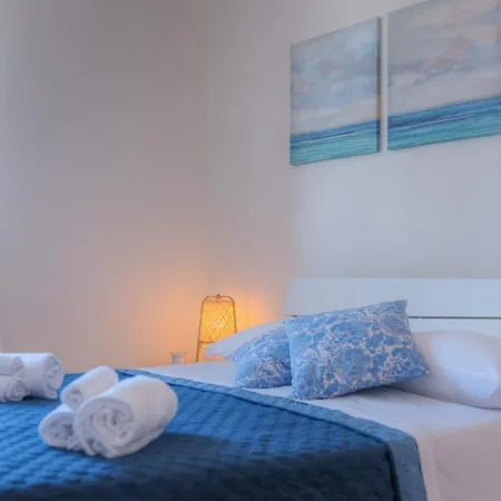 Front Sea & Ary By Typney Apartment